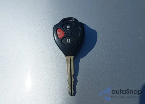 2010 Toyota Yaris from USA, damaged, VIN JTDBT4K3XA1388543